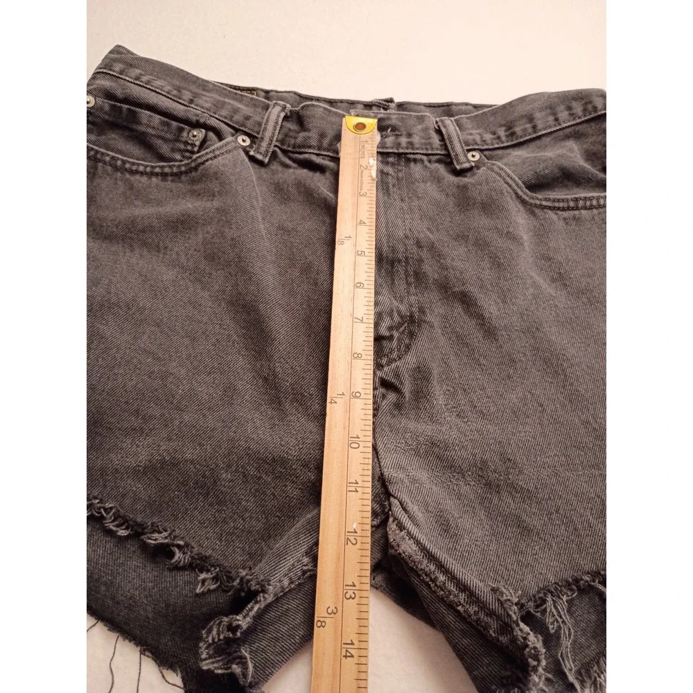 Levis 505 Men's Black Denim Cut Off Shorts Raw Hem W38 Regular Five Pocket Short